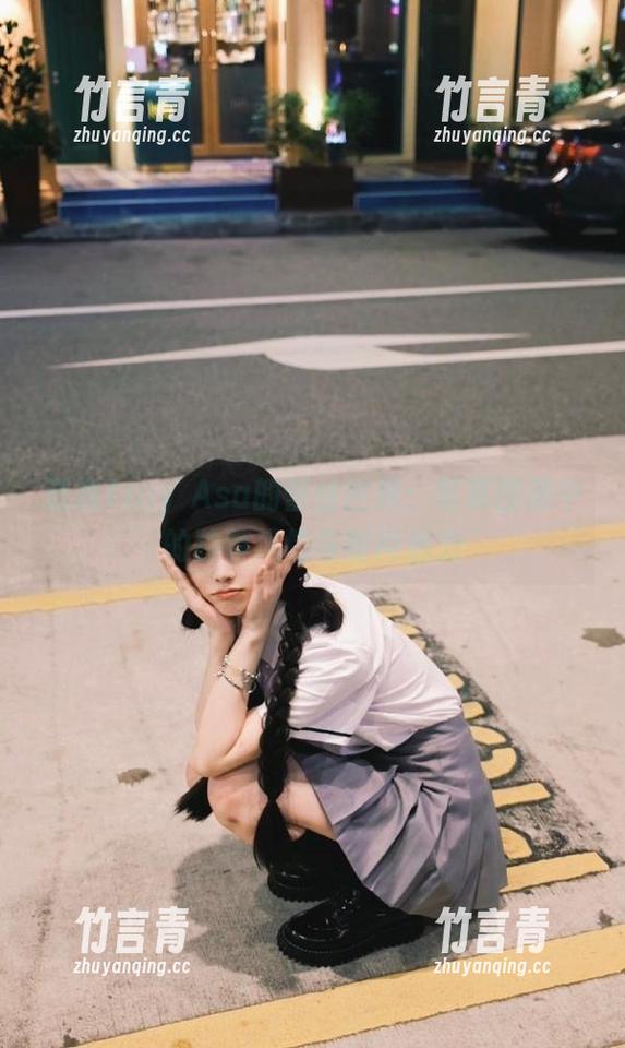 Tiny Asa 透视Tiny Asa的蕾丝世界:写真图册中的独特风情与时尚魅力